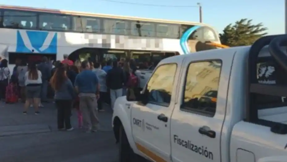 Alcoholemia positiva para el chofer de un micro de viaje de egresado