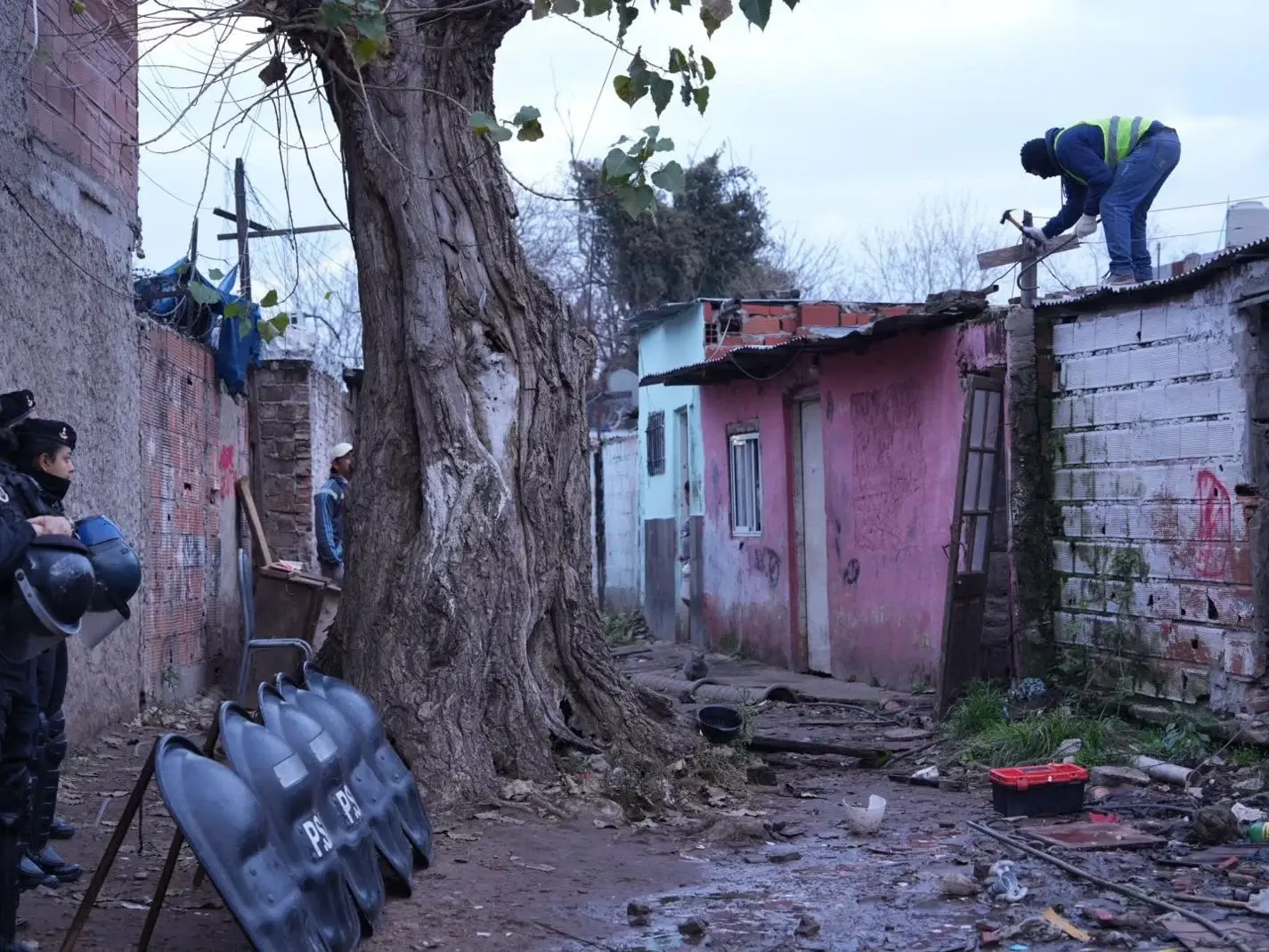 Derrumbaron otro búnker de drogas en la zona oeste