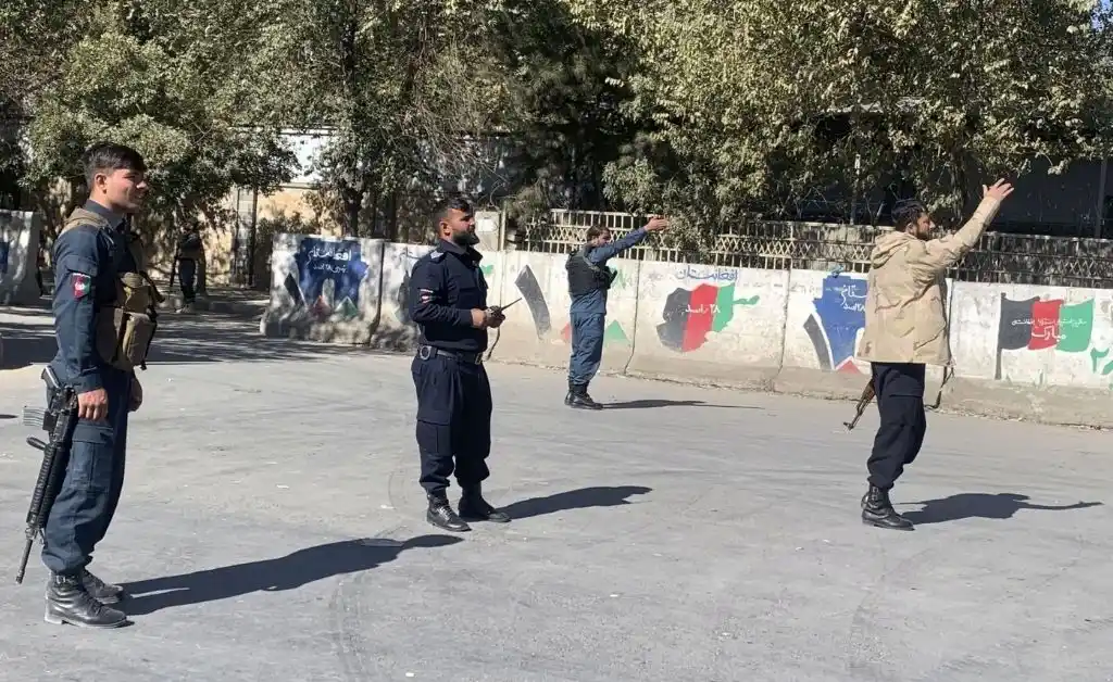 Afganistán: al menos 8 heridos tras disparos en la Universidad de Kabul