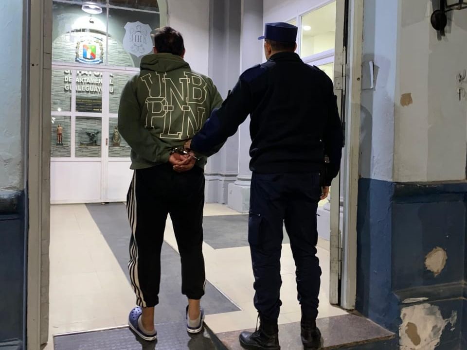 Detuvieron a un hombre en la Terminal cuando intentaba huir a Buenos Aires