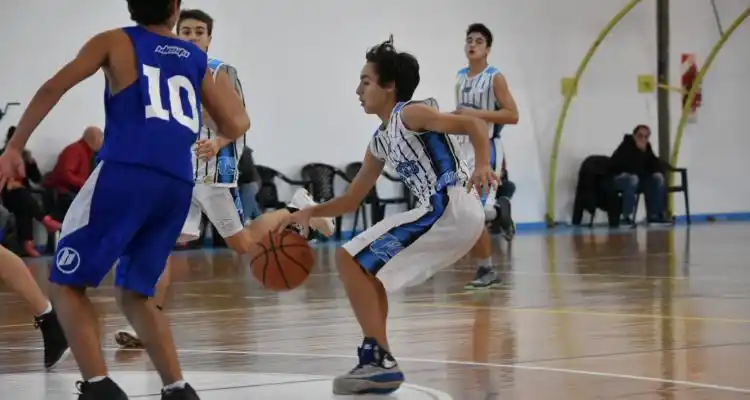 Náutico y Mitre fueron anfitriones en inferiores