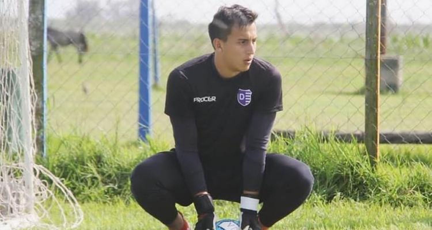 Primera Nacional: Diego Pérez fue aislado tras el test serológico por coronavirus y no iniciará los entrenamientos con Villa Dálmine