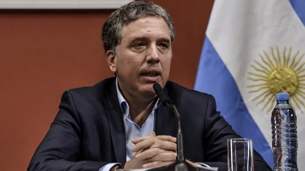 Dujovne viaja a París para avanzar en la integración de la Argentina con la OCDE