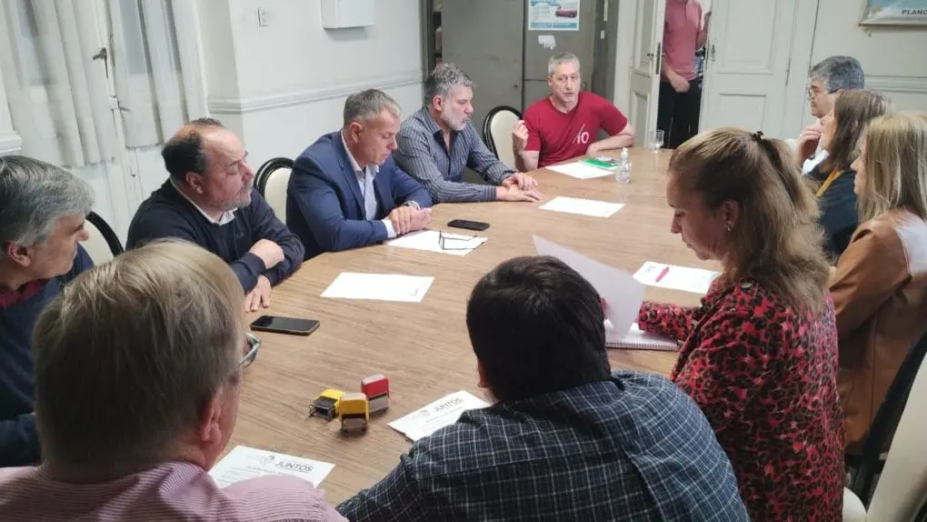 Suba de tasas: Juntos presentó una contrapropuesta