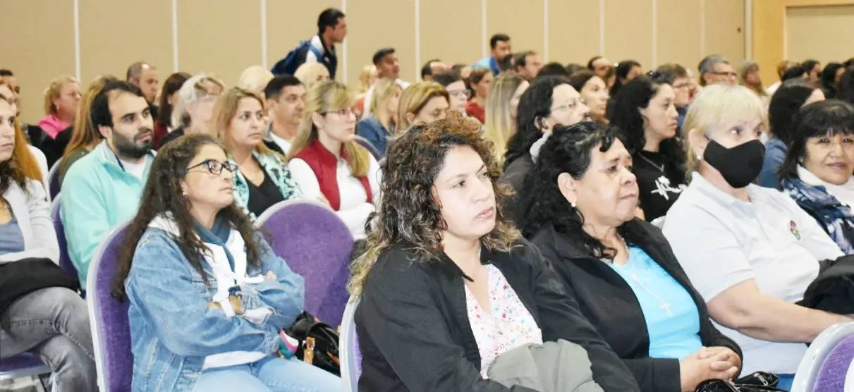 Jornadas de �SConcientización y Sensibilización⬝, sobre Consumos Problemáticos y Conductas Adictivas en el ámbito laboral