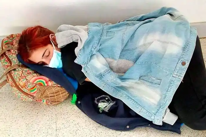 Habló la mamá de Lara, la joven que murió por covid en el pasillo del hospital de Santa Fe