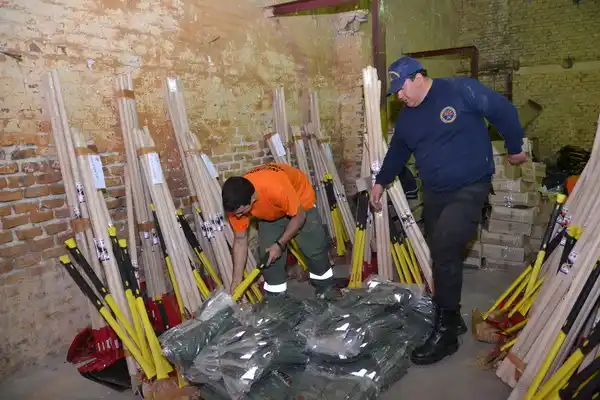 Los Bomberos Voluntarios recibieron equipamiento
