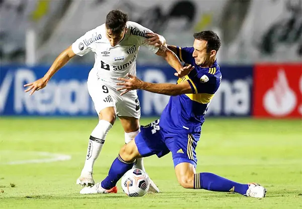 Boca perdió en Brasil