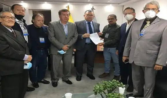 ¡FECHA ENERO DEL 2022! Piden respuesta al CNE ante posible revocatorio de Nicolás Maduro