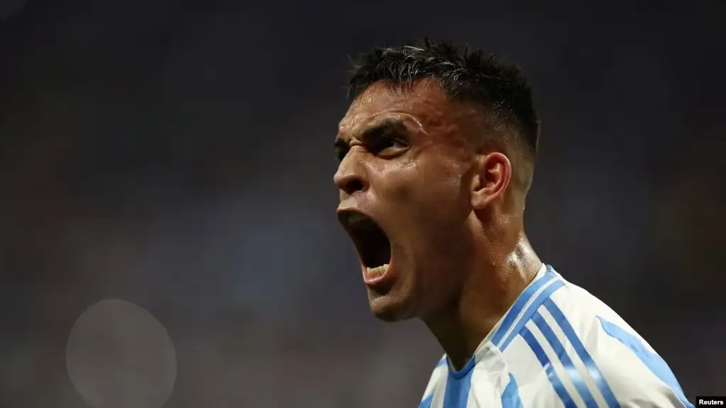Argentina vence a Canadá en partido inaugural de Copa América