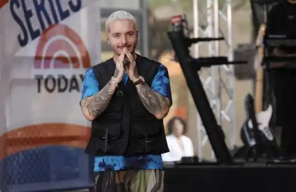 Balvin pide disculpas a mujeres y comunidad negra por video de la canción «Perra»