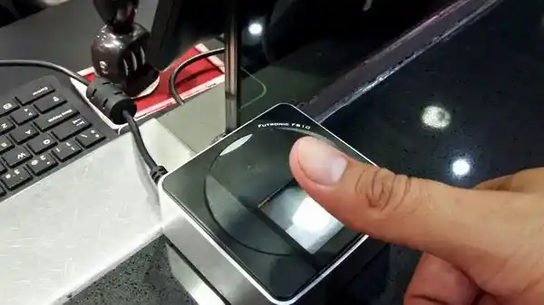 India prometió eliminar el dinero y las tarjetas en tres años