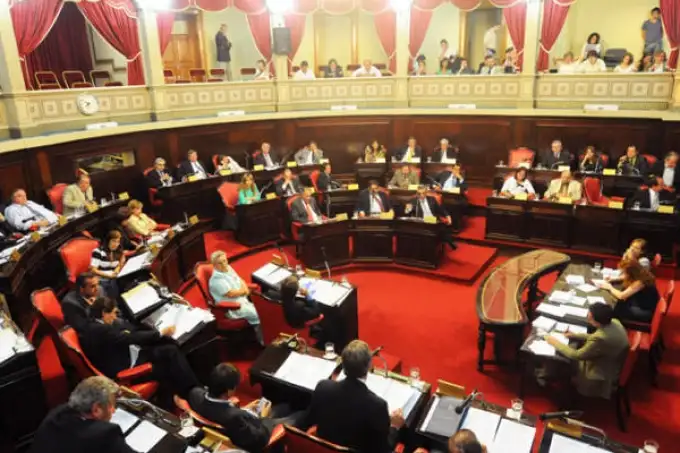 Aprueban la emergencia en infraestructura escolar
