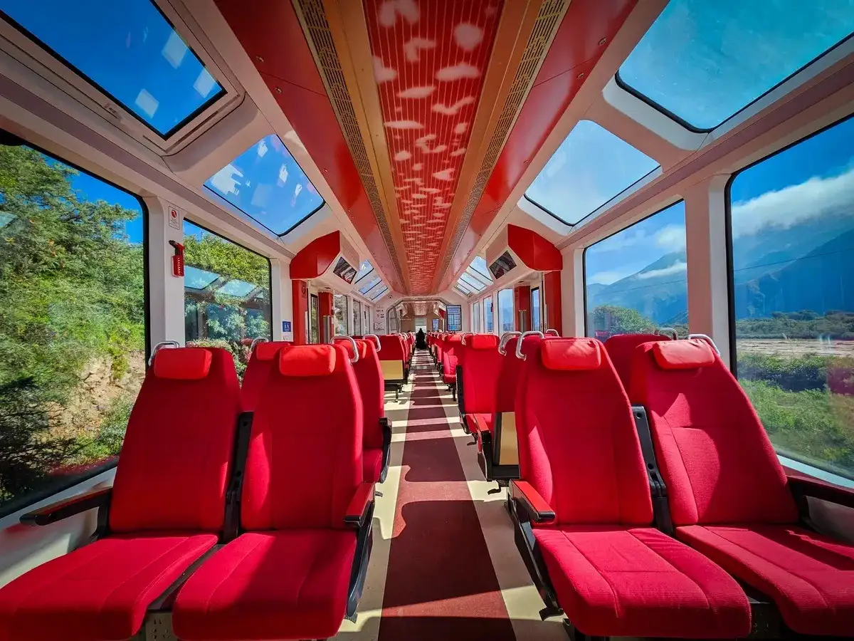 tren solar