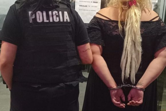 Una joven apuñaló a una embarazada tras acusarla de abusar sexualmente de una menor y ambas fueron detenidas