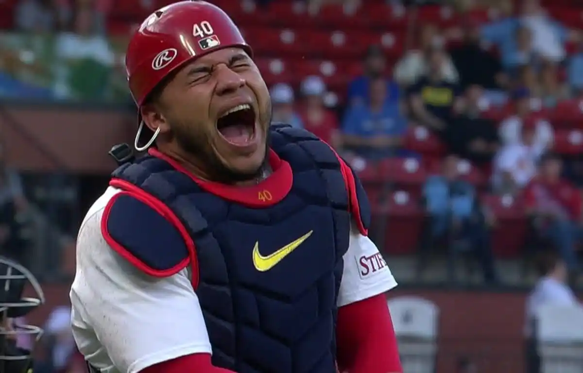 VEA EL SWING que pone fuera de la temporada de la MLB al careta venezolano Wilson Contreras (+VIDEO)