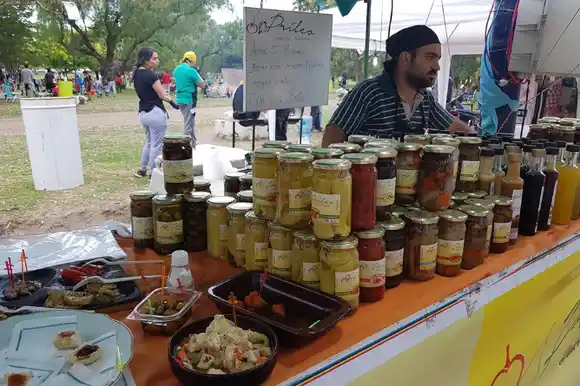 La Feria de Artesanos y Emprendedores ofrece beneficios en el fin de semana largo de carnaval 