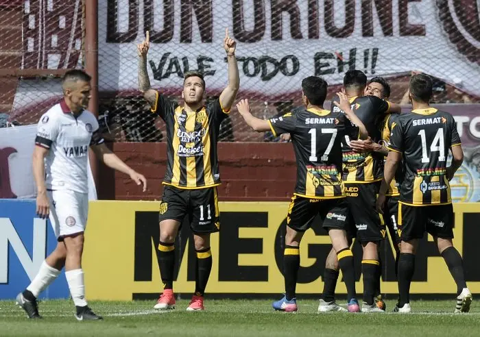 Olimpo venció 2-0 al Lanús alternativo