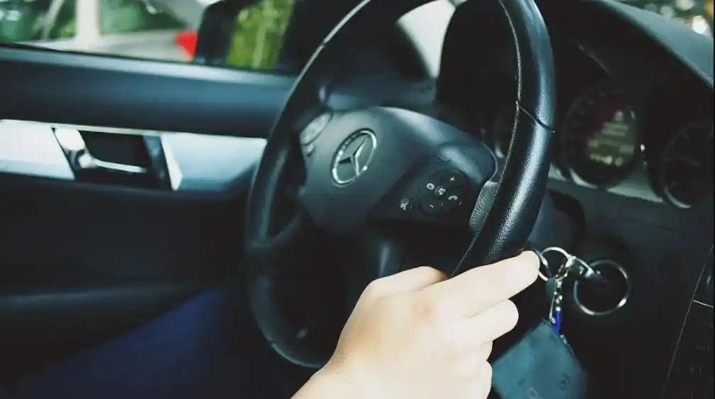El interior de un auto puede estar más sucio que un inodoro