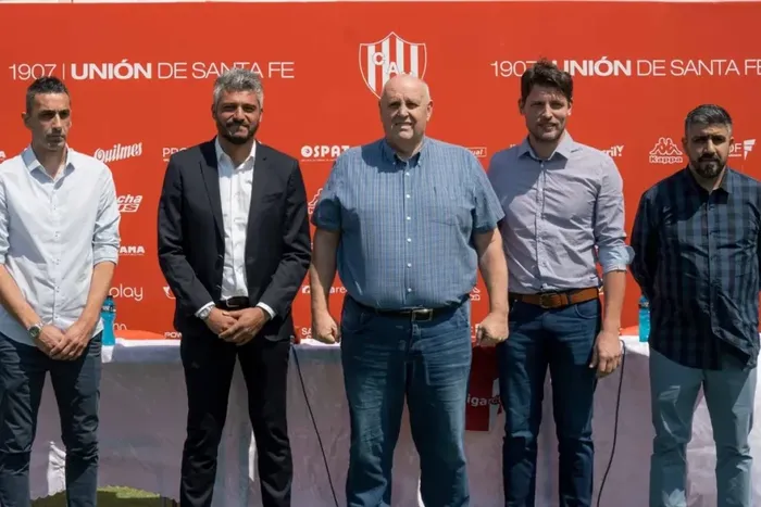 Spahn, Munúa y la Sec.Técnica saliente (Prensa Unión SF)