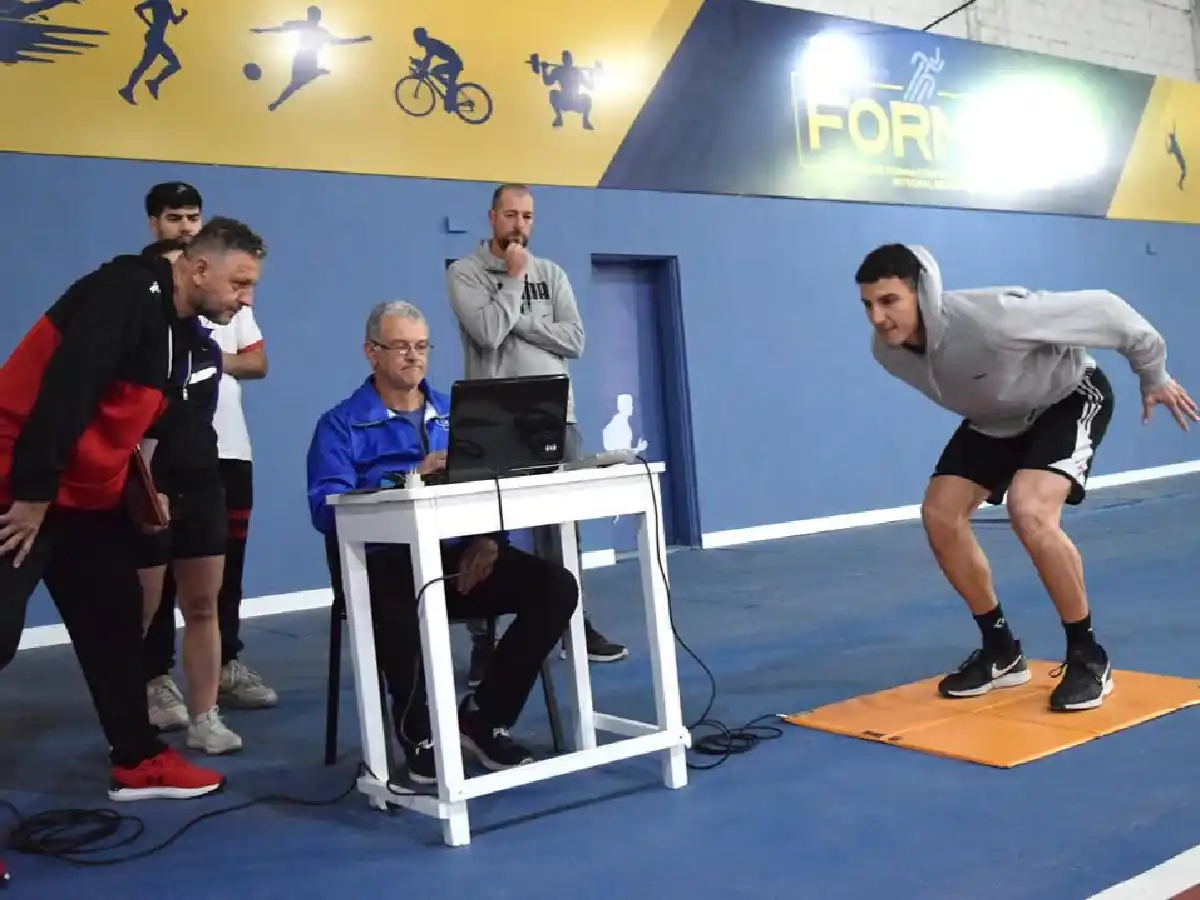 El plantel de San Isidro se realizó evaluaciones físicas 