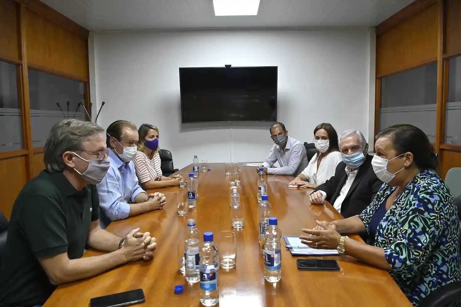 Bordet se reunió con Motta para hablar el sector avícola