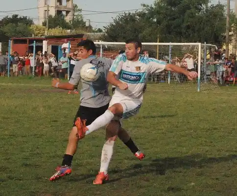 Semifinales: La Juve sacó una buena ventaja en la cancha del Celeste