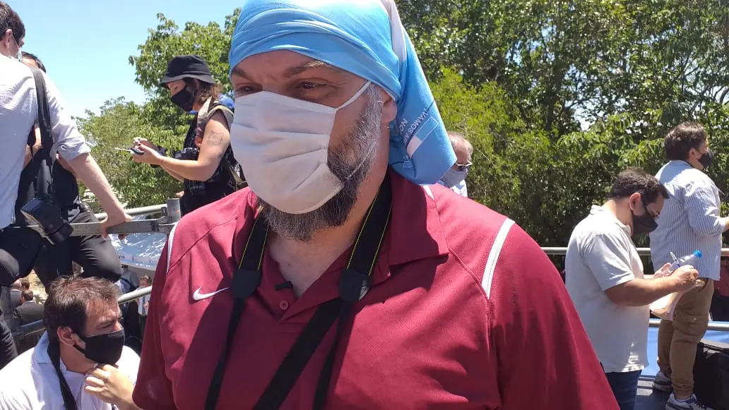Arqueólogos que extrajeron las cadenas en Vuelta de Obligado: “Es un orgullo”, aseguró Carlos Landa
