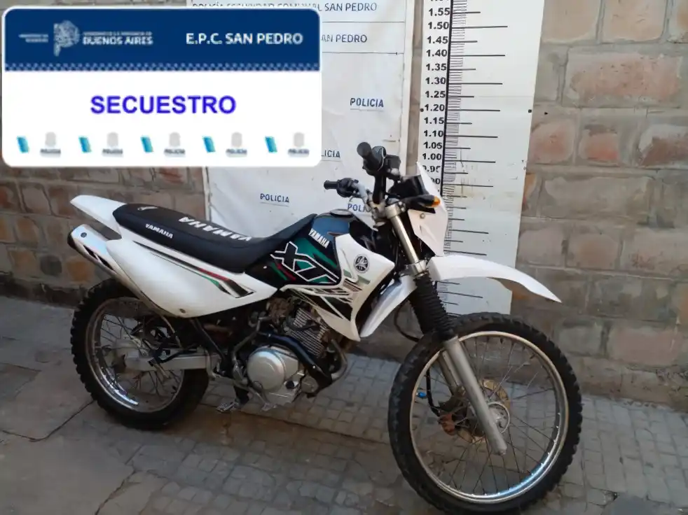 La motocicleta tenía números de chasis y motor adulterados.