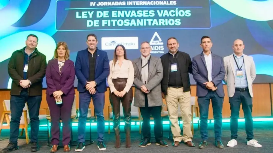 Agro, industria y sector público analizaron desafíos y oportunidades de la gestión de envases vacíos