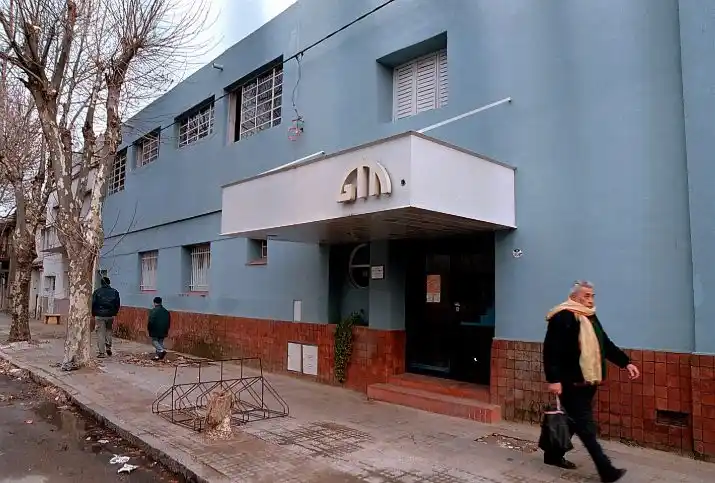 Recuperan objetos robados en  gimnasio  y en un local de celulares
