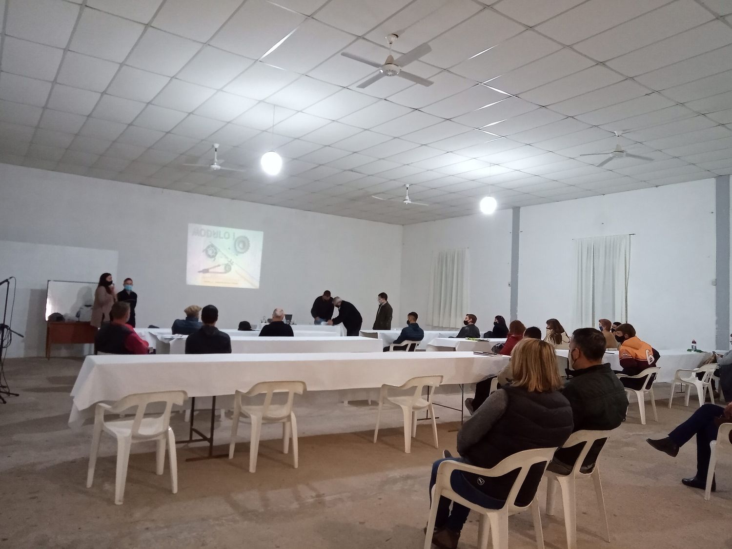 La UTN desembarca en Villa Fontana