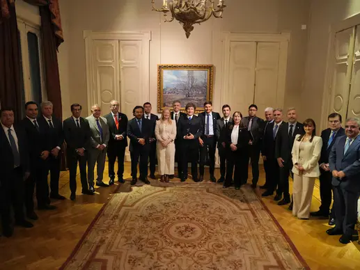 Milei sobre la reunión con Gobernadores: "Hemos logrado estar de acuerdo sobre lo que necesita la Argentina".