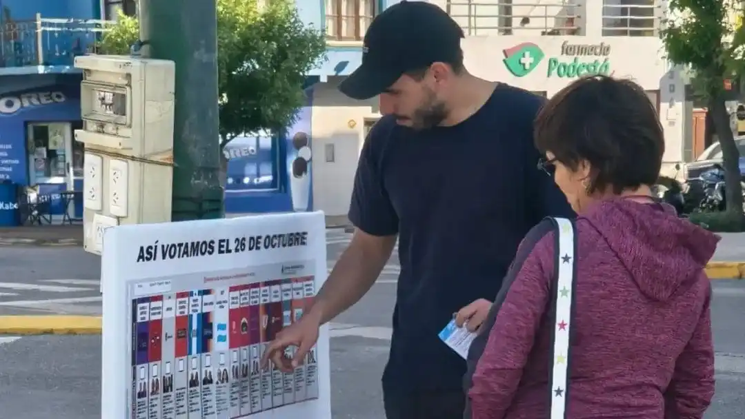 Fuerza Patria explicará como votar con la boleta única en la Plaza San Martín