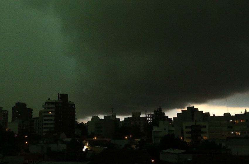 Fuerte tormenta y granizo en Mar del Plata