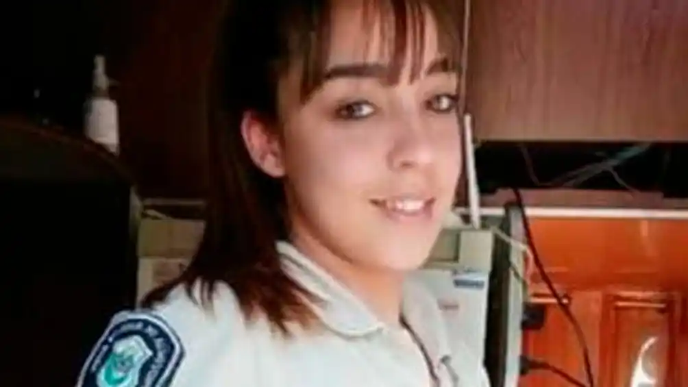 Desde la Bonaerense desmienten que se haya sumariado a la mujer policía de 26 años que se suicidó en Bragado
