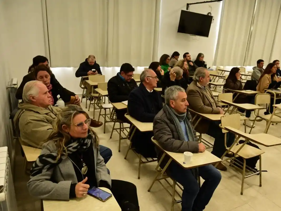 La ciudad fue sede del primer foro para construir el Plan Provincial de Respuesta al Cambio Climático