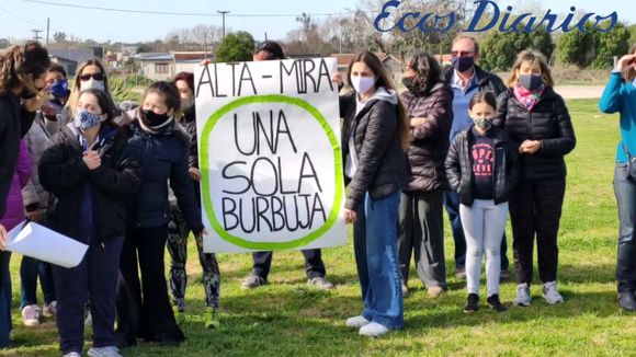 Manifestación en pedido de unificar burbujas