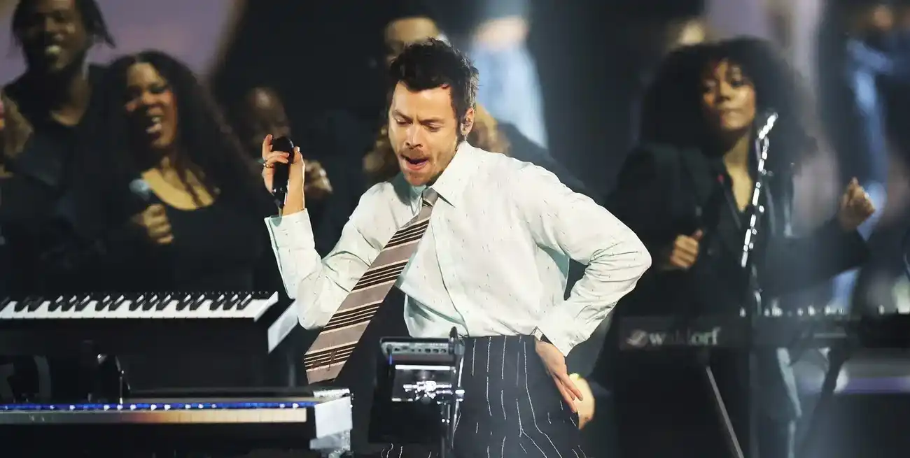 Cómo el vestuario de Harry Styles revoluciona la moda pop. Foto: Reuters.