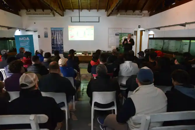 Se realizó con éxito la capacitación para aplicadores de fitosanitarios en Chascomús