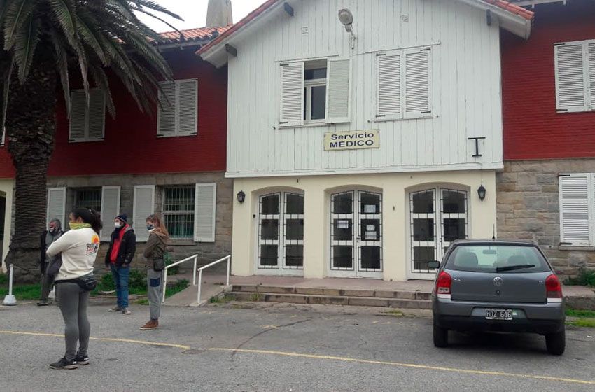 Un surfista murió de un infarto: denuncian que la ambulancia demoró 55 minutos