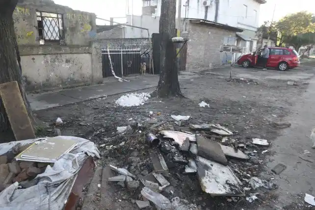 Dos crímenes “podrían estar vinculados”