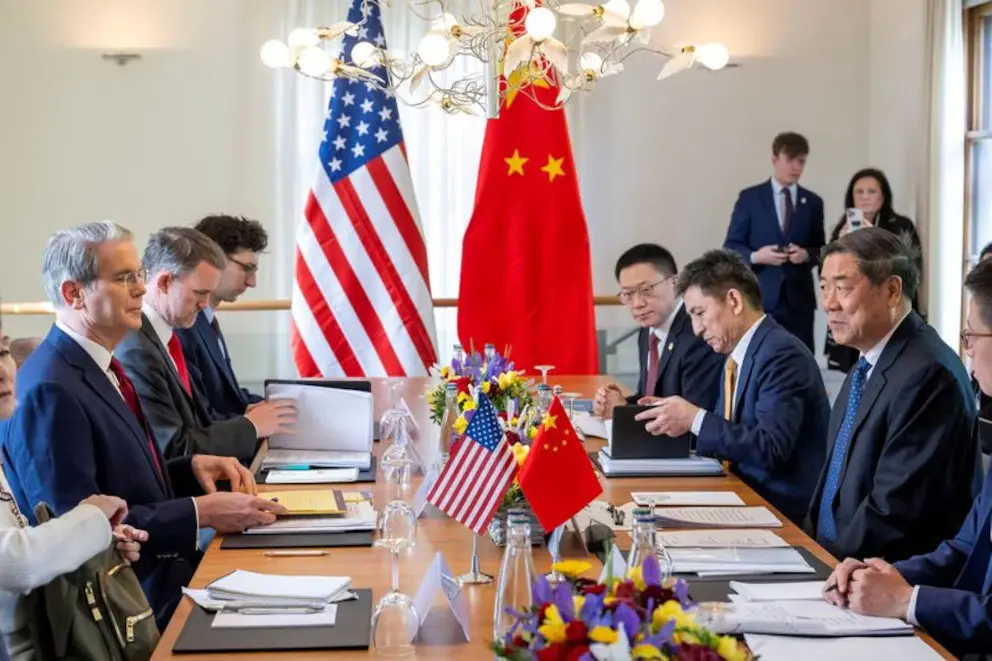 EEUU y China reanudaron las negociaciones comerciales en Estocolmo para reducir tensiones arancelarias