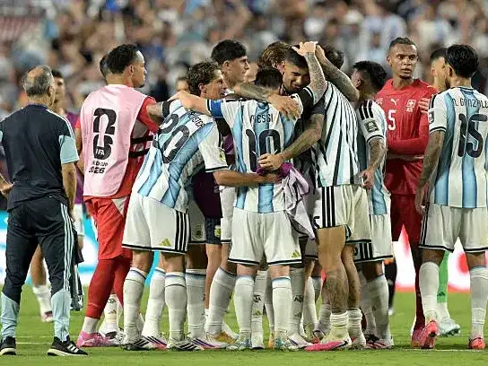 Argentina volvió a llevar su fútbol al límite para meterse entre los mejores cuatro