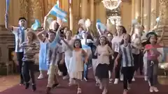 El Coro de Niños del Teatro Colón y su versión de "Muchachos"
