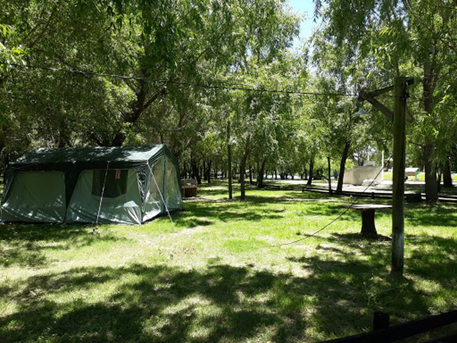 Detuvieron a un hombre que ingresó armado a un camping