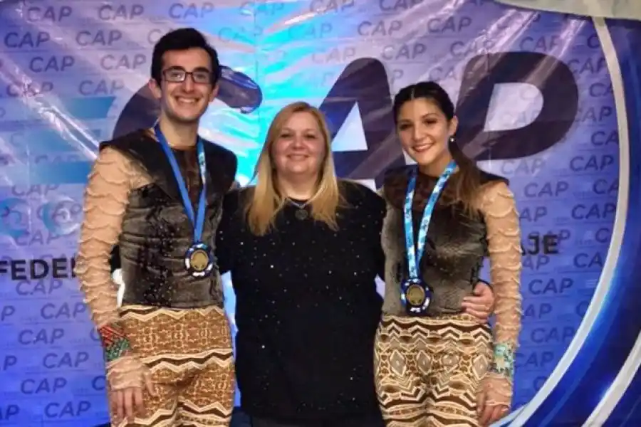 Iara Barros y Gonzalo Knoll, confirmados para el Mundial de Patín Artístico