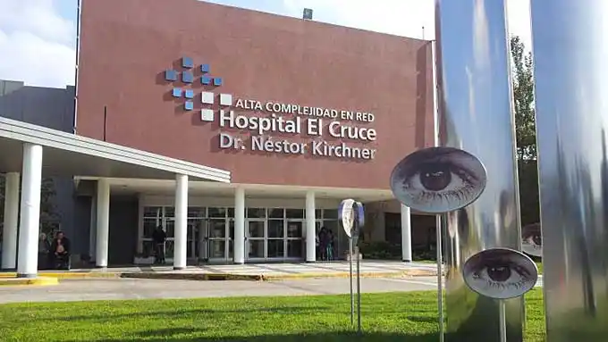 El Hospital El Cruce, en Florencio Varela, es uno de los señalados.