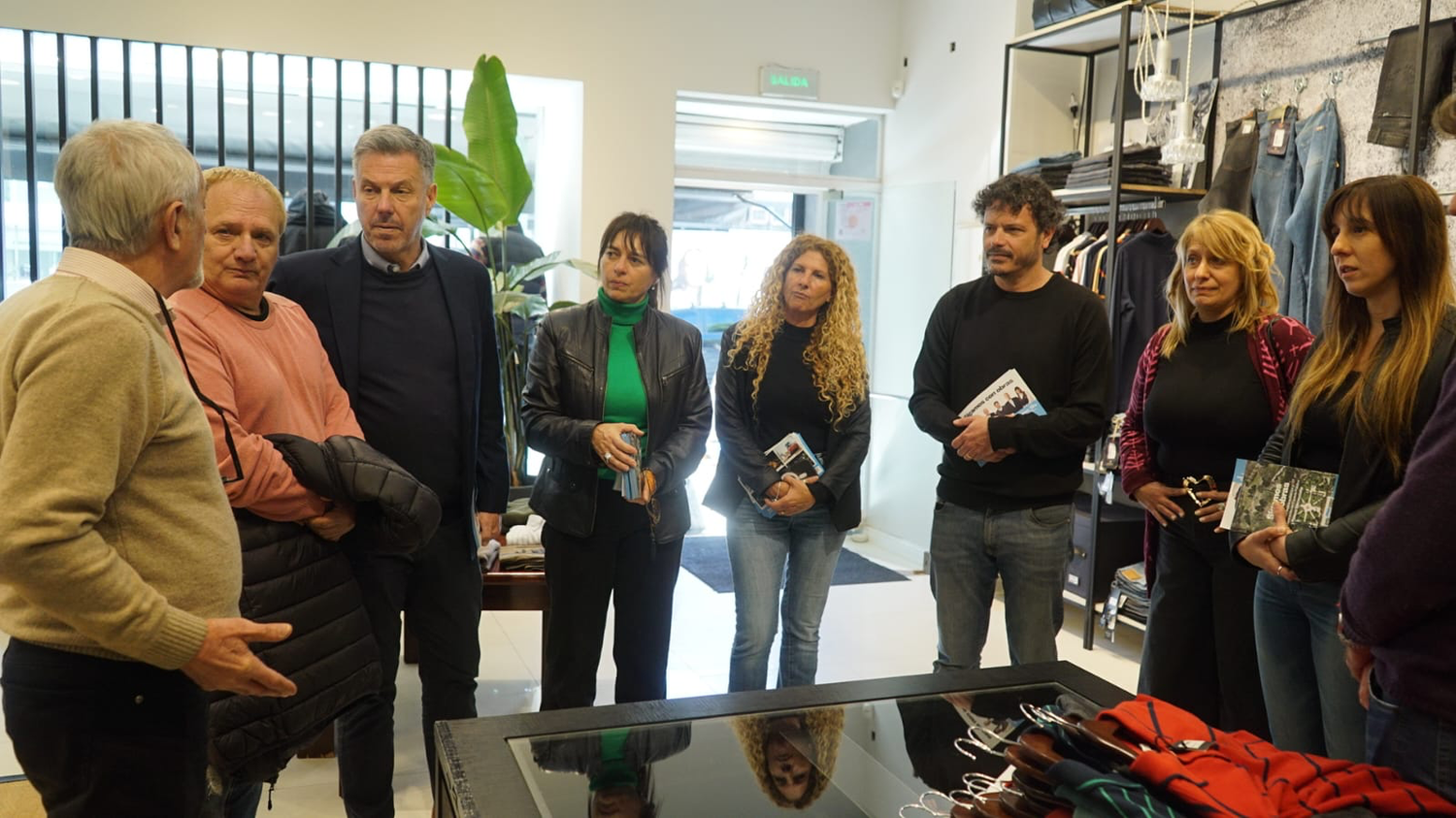 La Plata: Fuerza Patria local consolida la agenda con comerciantes para fortalecer el desarrollo del sector