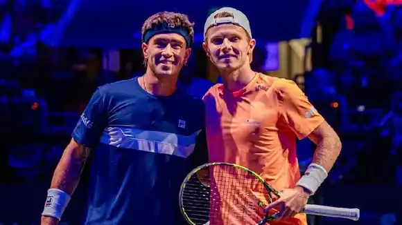 Francisco Comesaña se dio el gusto de debutar en Copa Davis: derrota con De Jong